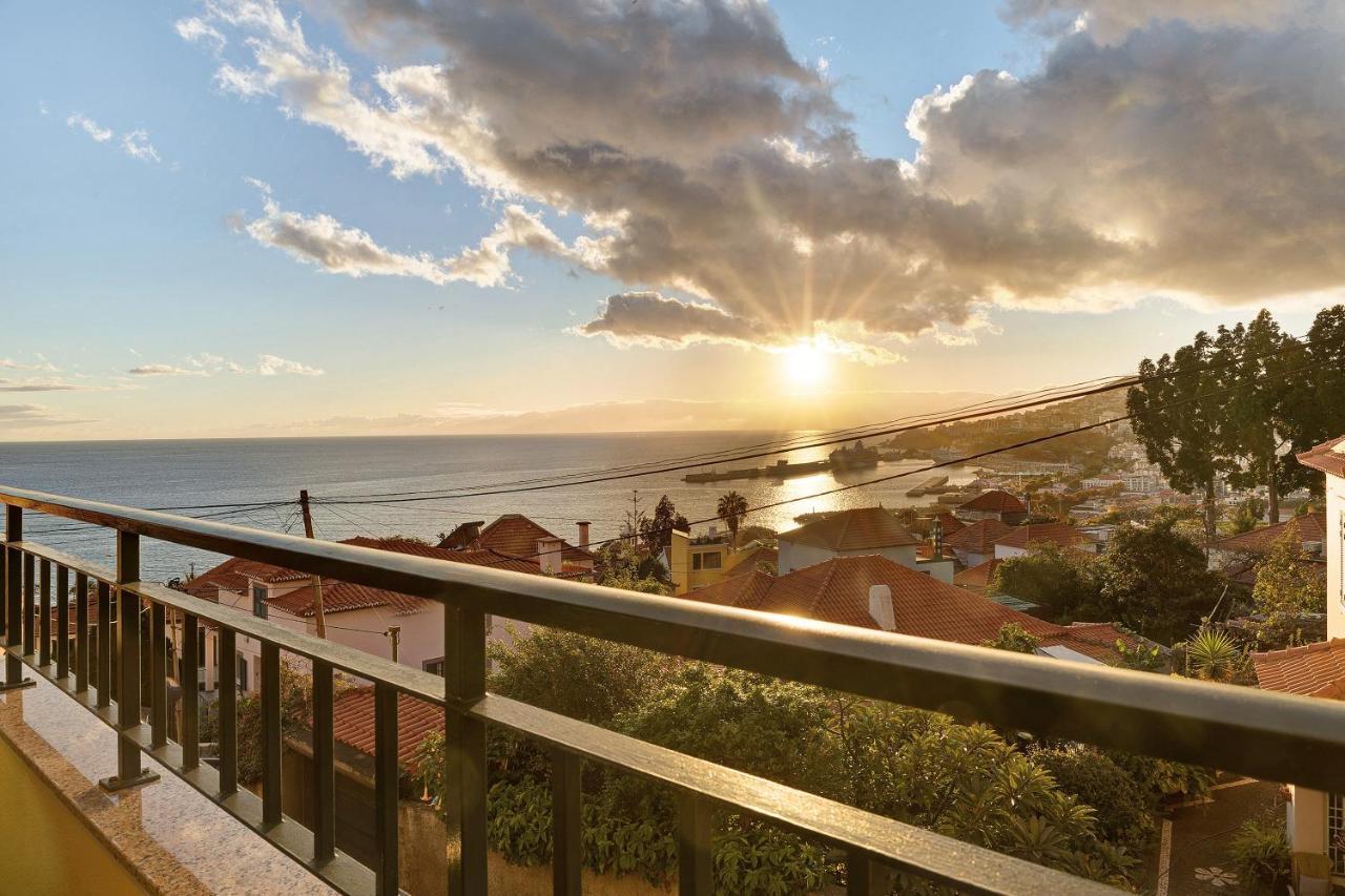 Palheiro Residence Familiar 2 Funchal  Exteriör bild